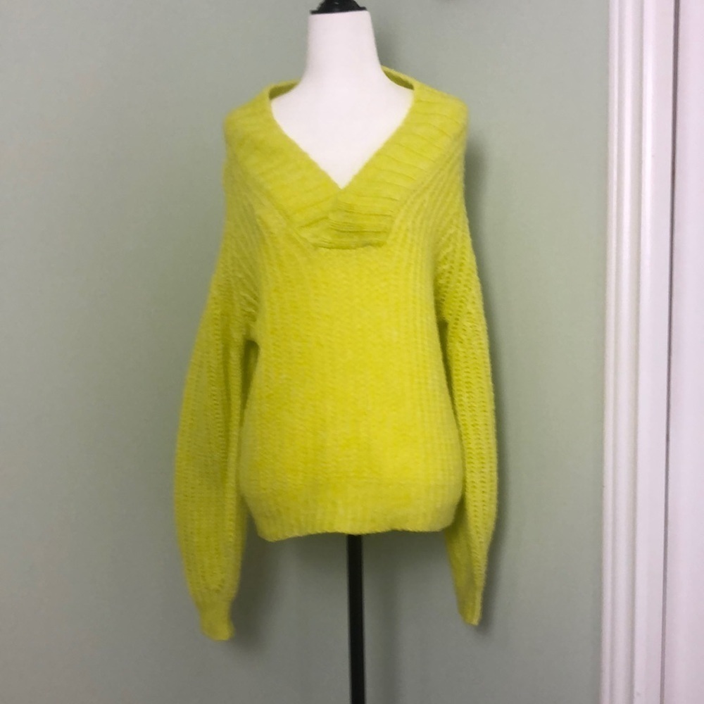 💚 S 💚 NWT Anthro Sweater Knit V-Neck Wool Blend Ribbed